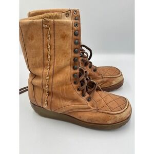 Vintage Grunge Thrashed 7W Leather Lace Up Tall Boots Quilted Toe Made Romania